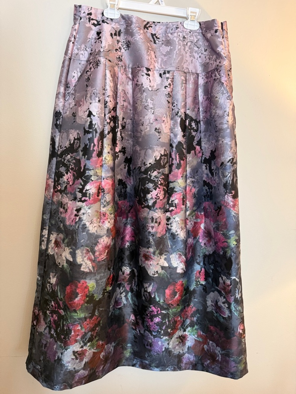 Soft Surroundings Floral Jacquard Pleated Midi Skirt - Small
